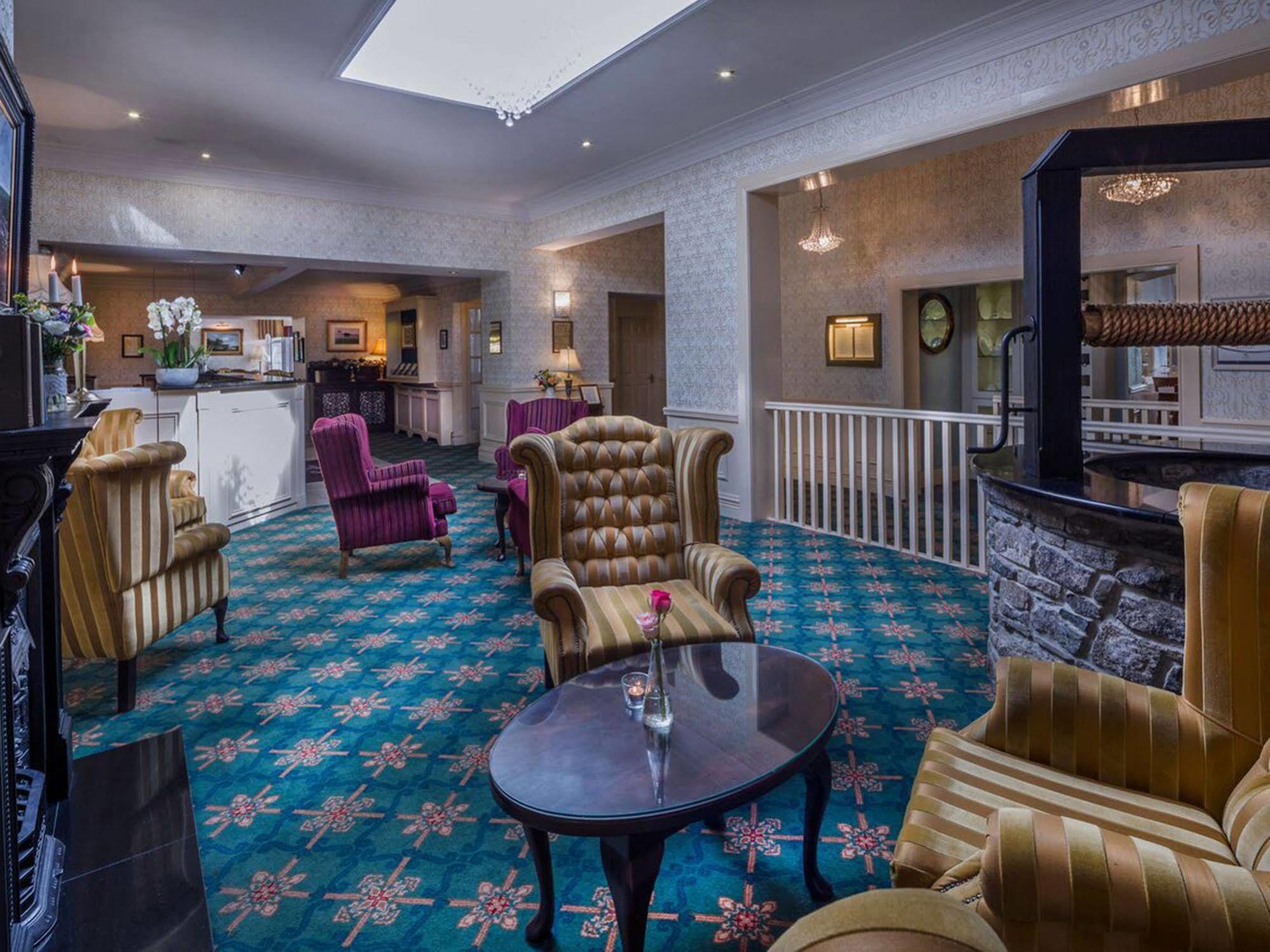 Mountnugent Crover House Hotel & Golf Club מראה חיצוני תמונה